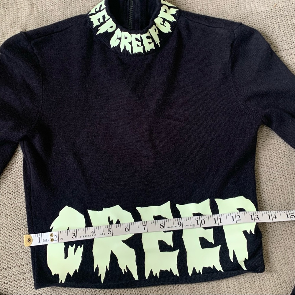 Goth Creep Graphic Cropped Sweater - Picture 9 of 14